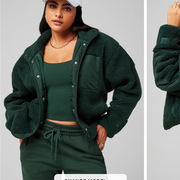NWT Fabletics Dark Green Teddy Jacket size XL - Picture 2 of 10